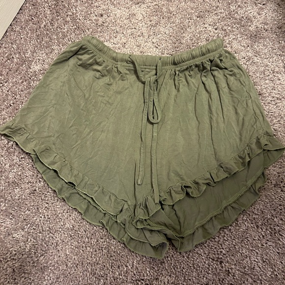 POL Pants - Green fabric shorts